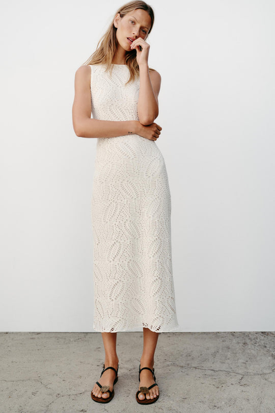 Robe midi au crochet à détail métallique