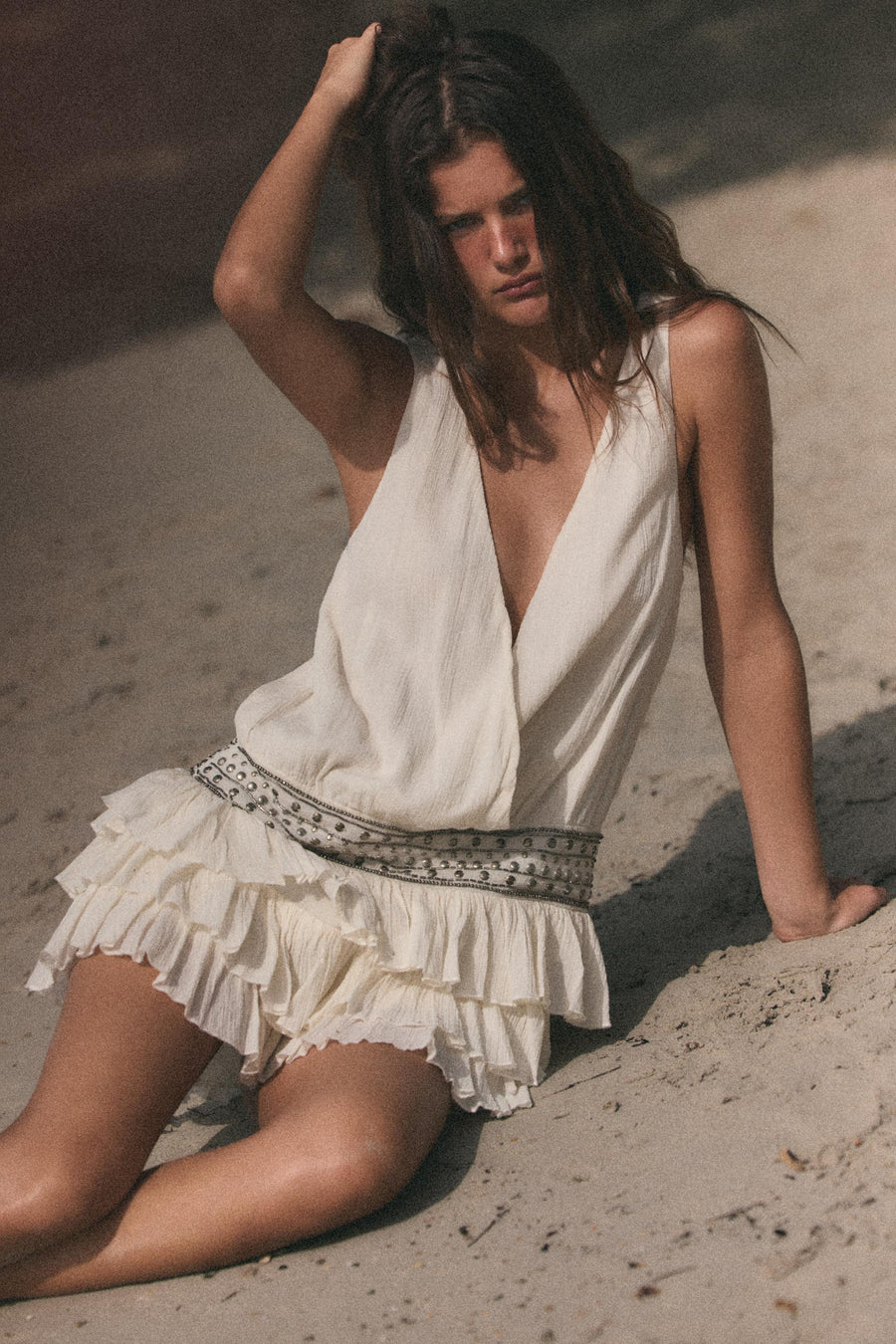 Robe en mousseline à volants à clous
