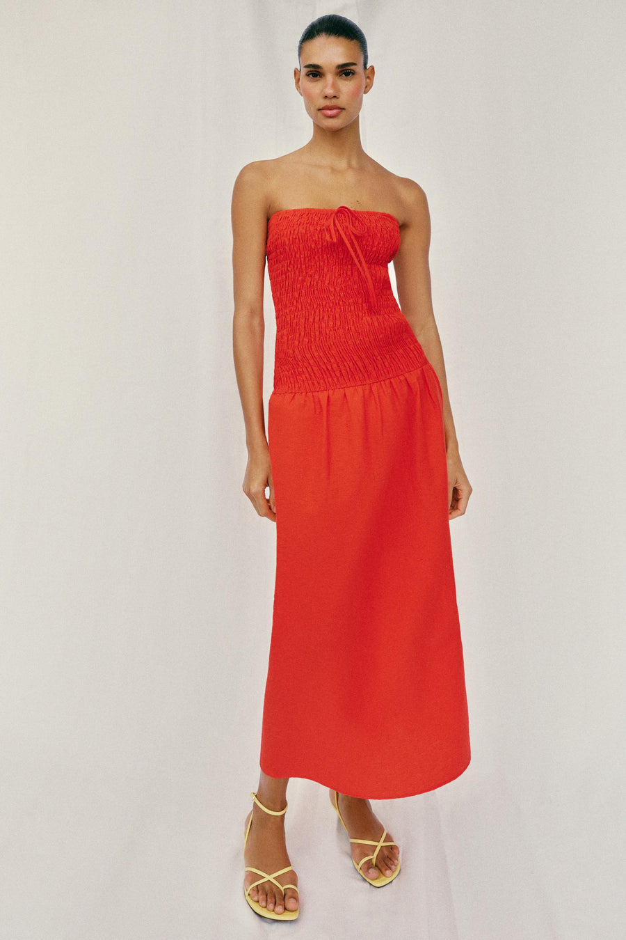 Robe midi smockée