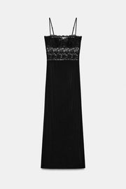Robe contrastée en dentelle