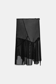 Jupe en tulle asymétrique à sequins