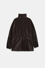Veste à col montant taille réglable