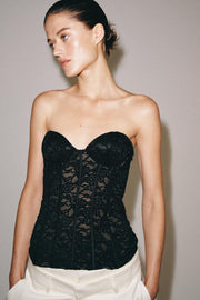 Corset en dentelle