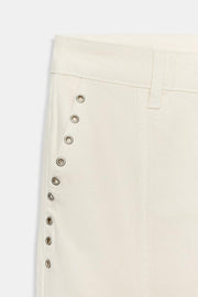 Pantalon coupe droite taille basse à œillets