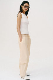 Pantalon coupe barrel contrasté