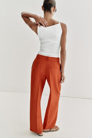 Pantalon droit à pinces