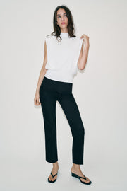 Pantalon légèrement évasé