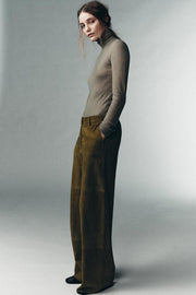 Pantalon 100 % cuir suédé Édition limitée