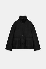 Manteau court en laine à col montant