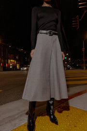 Jupe midi à carreaux avec ceinture