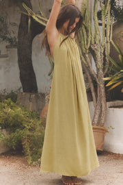 Robe dos-nu fluide