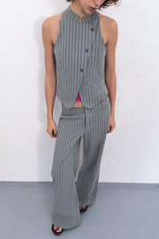 Pantalon évasé à fines rayures