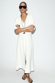 Robe midi à manches bouffantes