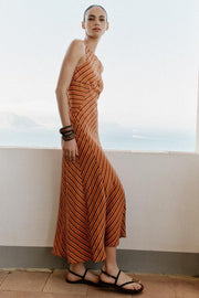 Robe midi à dos ouvert à rayures
