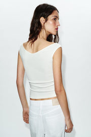 T-shirt à épaules dégagées