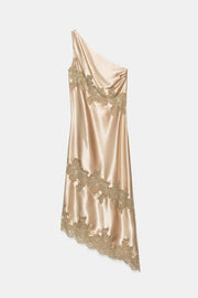 Robe nuisette asymétrique
