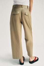 Pantalon taille basse à passants latéraux