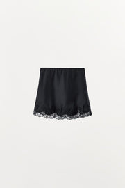 Jupe mini satinée en dentelle