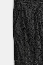 Pantalon droit en dentelle