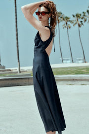 Robe midi en lin à dos ouvert