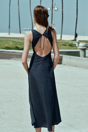 Robe midi en lin à dos ouvert