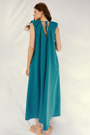 Robe longue à épaules marquées