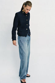 Blazer cintré à bouton doré