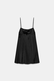 Robe mini satinée à bretelles