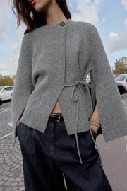 Veste en maille à fentes aux manches