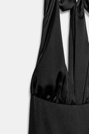 Robe longue satinée dos-nu