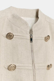 Gilet cintré à brandebourgs