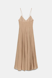 Robe midi fluide à bretelles