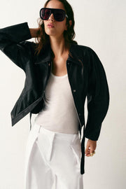 Veste avec ceinture effet cuir