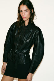 Veste avec ceinture effet cuir