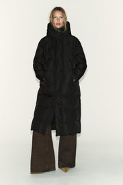 Anorak long matelassé 70 % duvet, 30 % plumes, à capuche, déperlant et coupe-vent