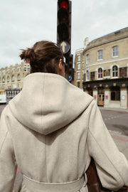 Manteau doux à capuche