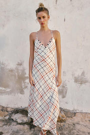 Robe midi à carreaux en lin