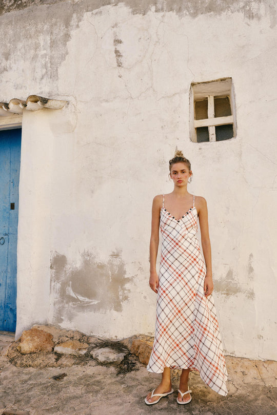 Robe midi à carreaux en lin
