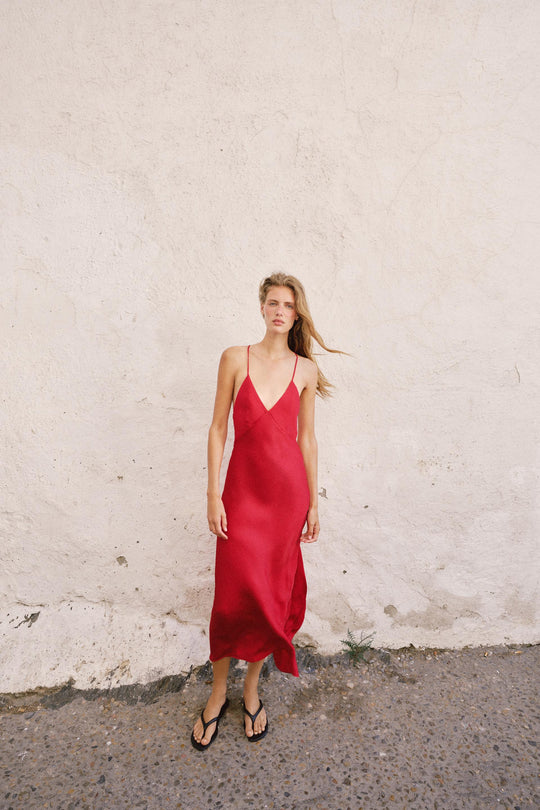 Robe midi satinée à perles