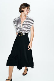 Robe midi contrastée à rayures avec ceinture