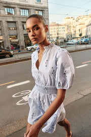 Robe imprimée brodée