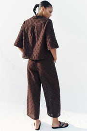 Pantalon-culotte à broderies ajourées