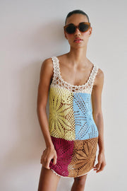 Robe en maille au crochet