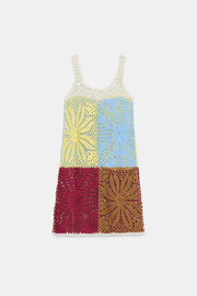 Robe en maille au crochet