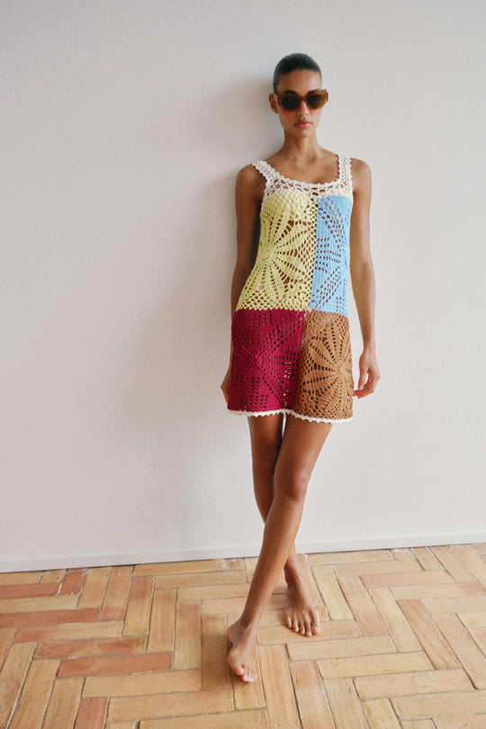 Robe en maille au crochet