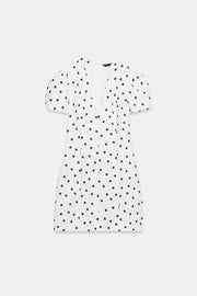 Robe courte à manches bouffantes