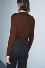 Pull en maille à épaulettes