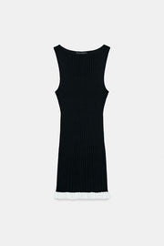 Robe courte en maille côtelée