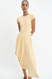Robe longue asymétrique