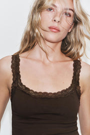 Top à bretelles en dentelle